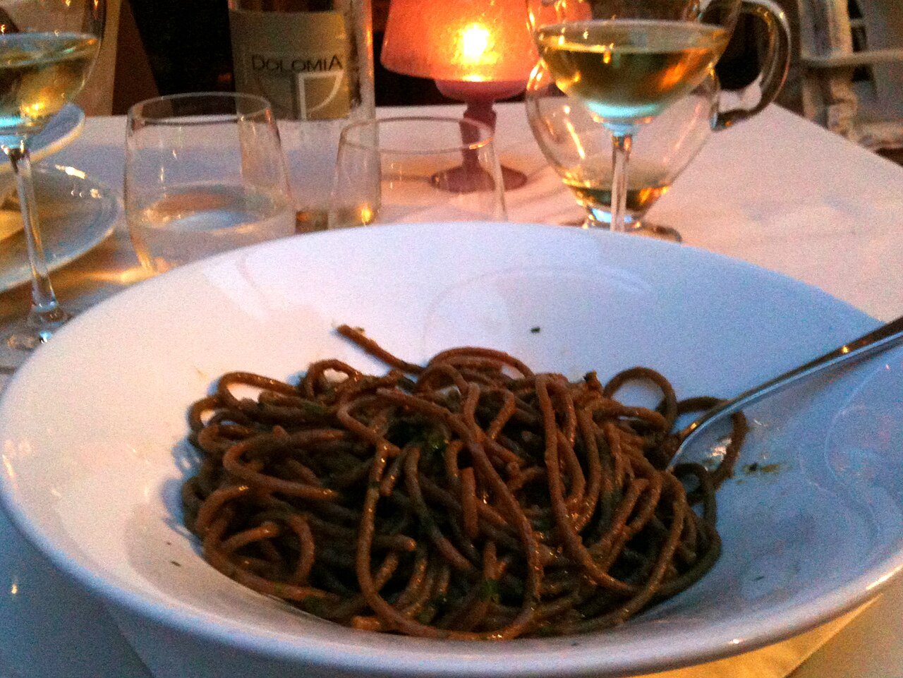 Bigoli in salsa, thick pasta with anchovy and onion sauce