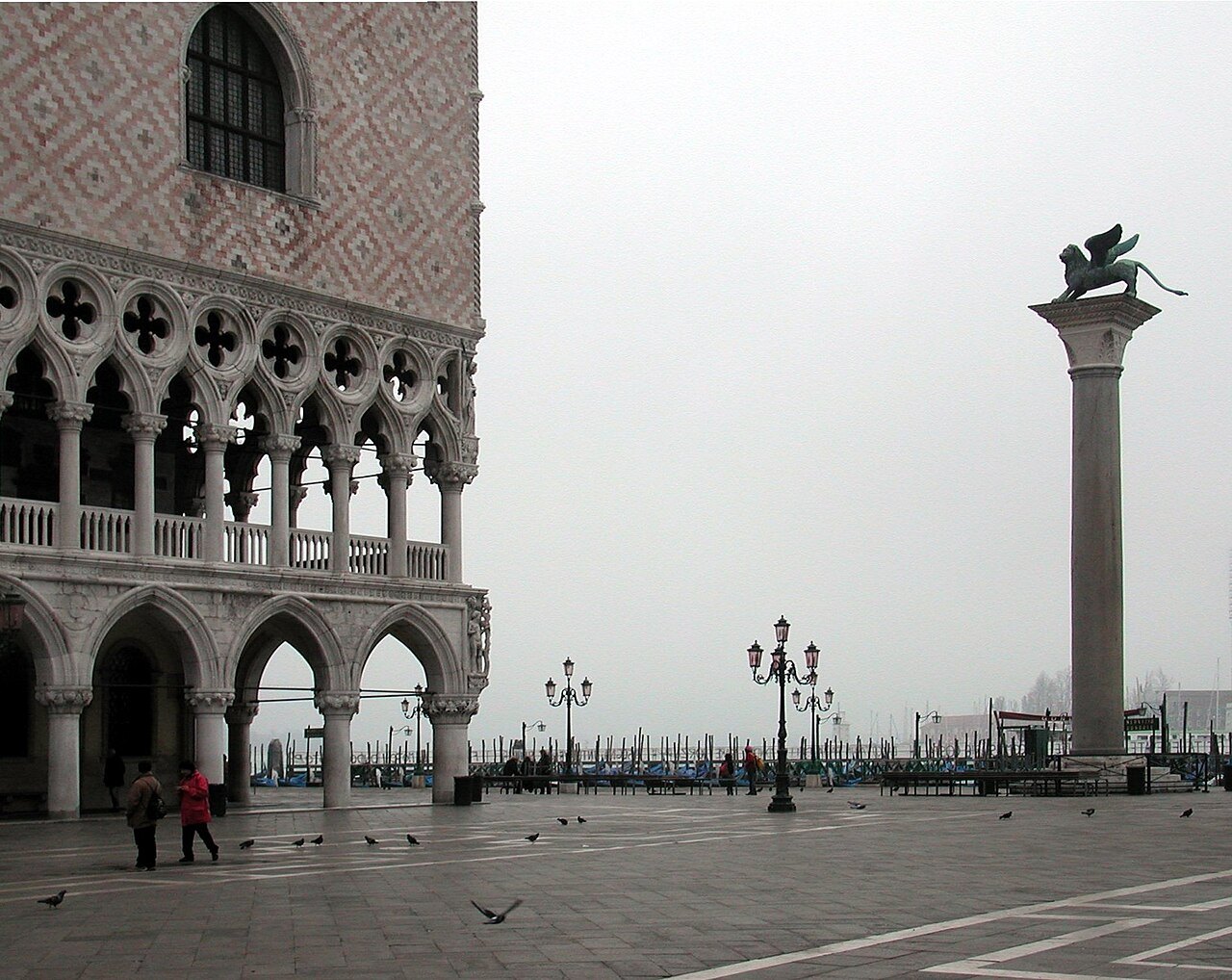 The Piazzetta in fog, the Doge's Palace and the lion column
