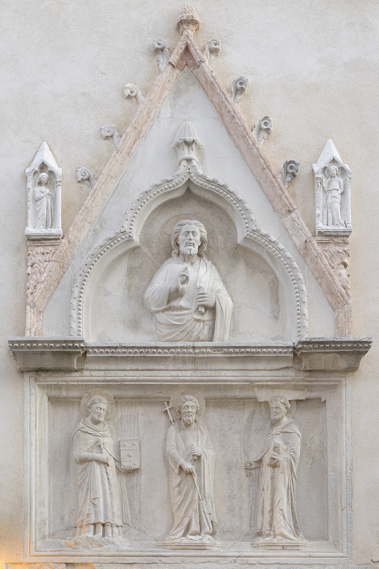 A Gothic shrine with Christ and saints on Via Garibaldi
