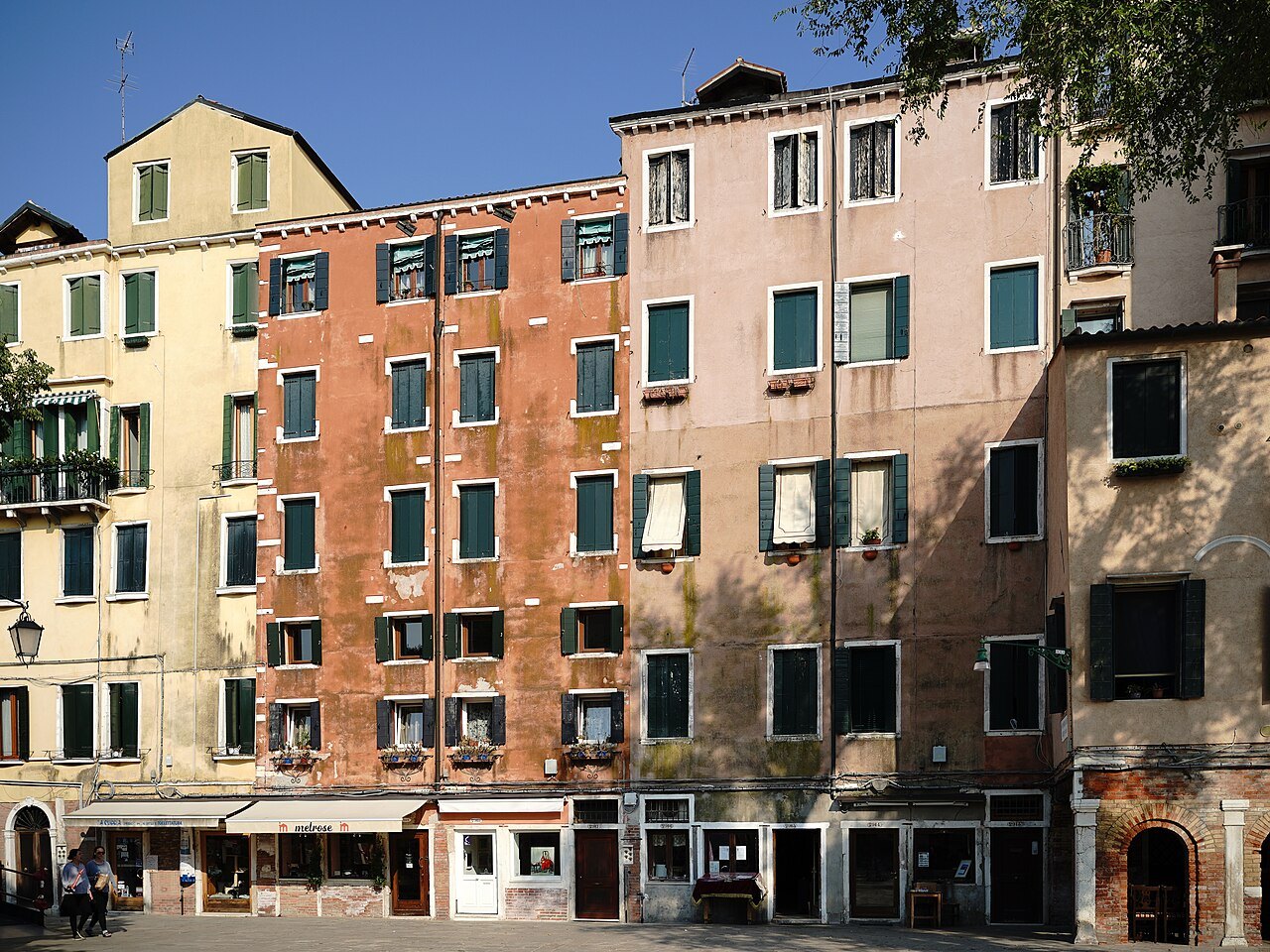 Tall houses round the Campo del Ghetto Nuovo