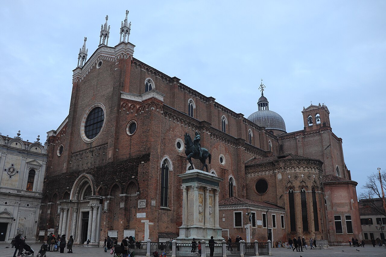 Santi Giovanni e Paolo with Verrocchio's statue of Colleoni before it